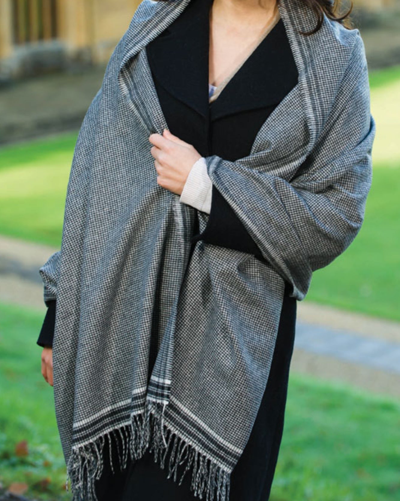 black checked 100% cashmere stole | Glen Prince
