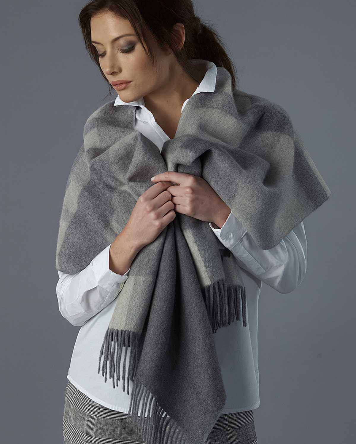 Cashmere Blend Grey Check Reversible Stole by Glen Prince - product image